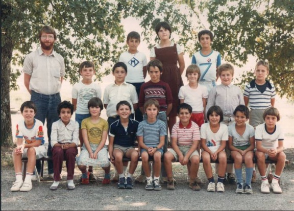 1983 CM1 CM2